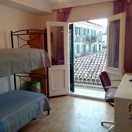 Spyridoula Old Corfu Town Penthouse Apartament