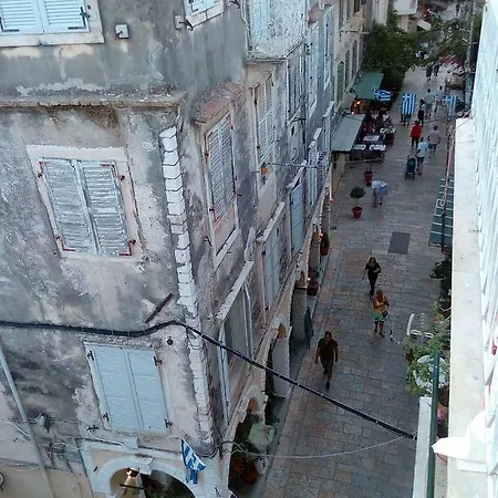 Spyridoula Old Corfu Town Penthouse Apartament *
